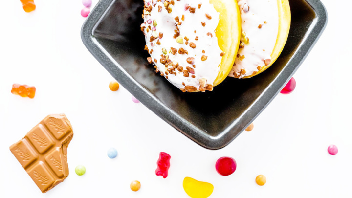 How to Make Your Blog Sweet and Sticky (So People Devour It)