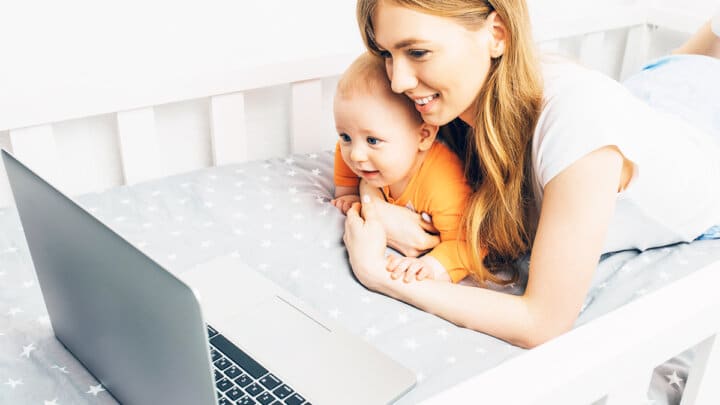 16 Flexible Work From Home Jobs for Moms (That Pay $1000/month)