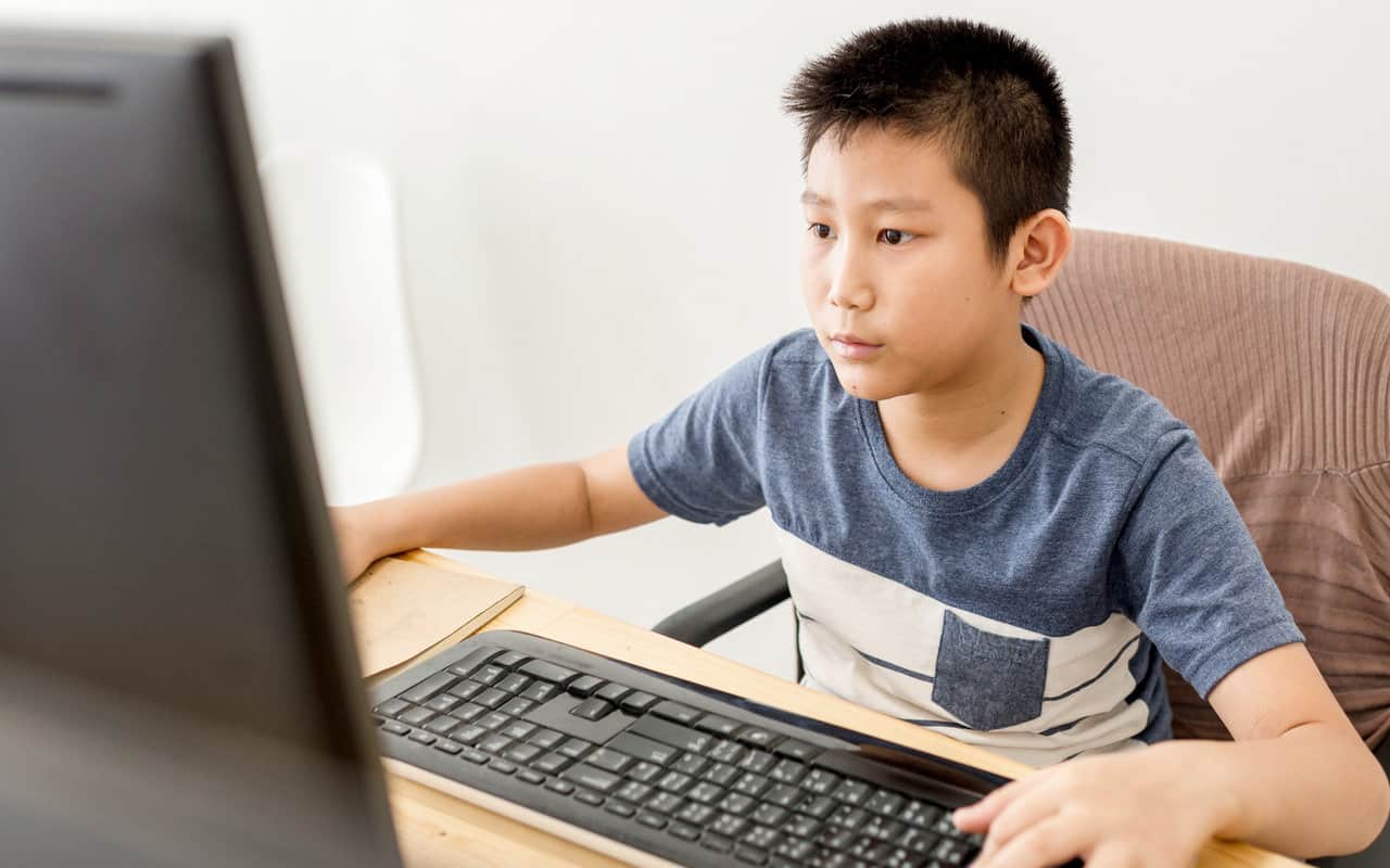 roblox-boy-player.jpg