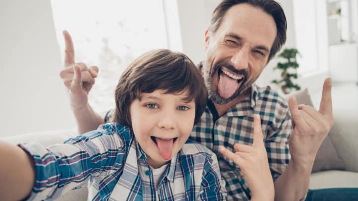 20 Brilliant Dad Blogs That Are Doing It Right in 2023
